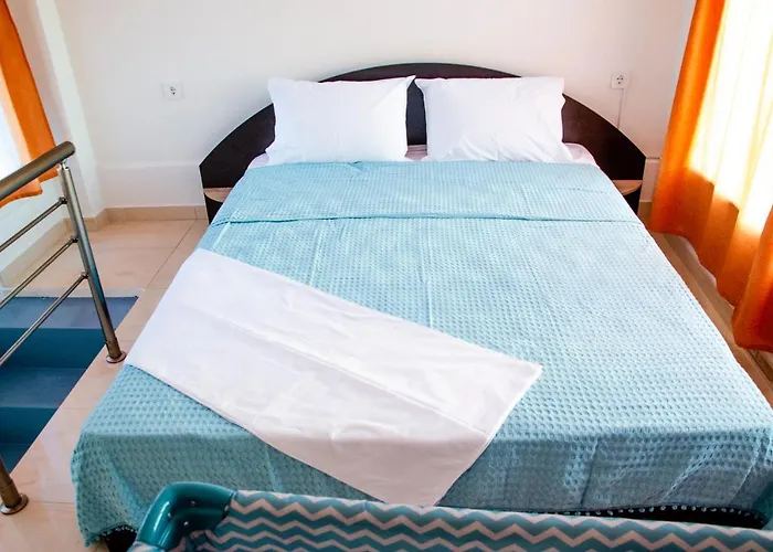 Garden's Sunset αvra